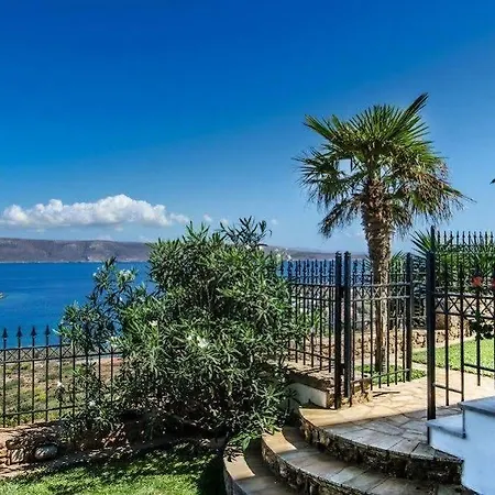 Hotel Sounio 4*